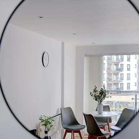 Πανσιόν Leeds Docks High End 2bd